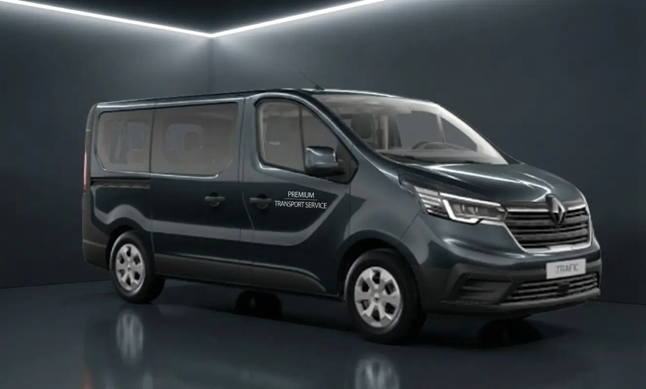 Renault Trafic Passenger - микробус за трансфер от летище Бургас до 8 пътници